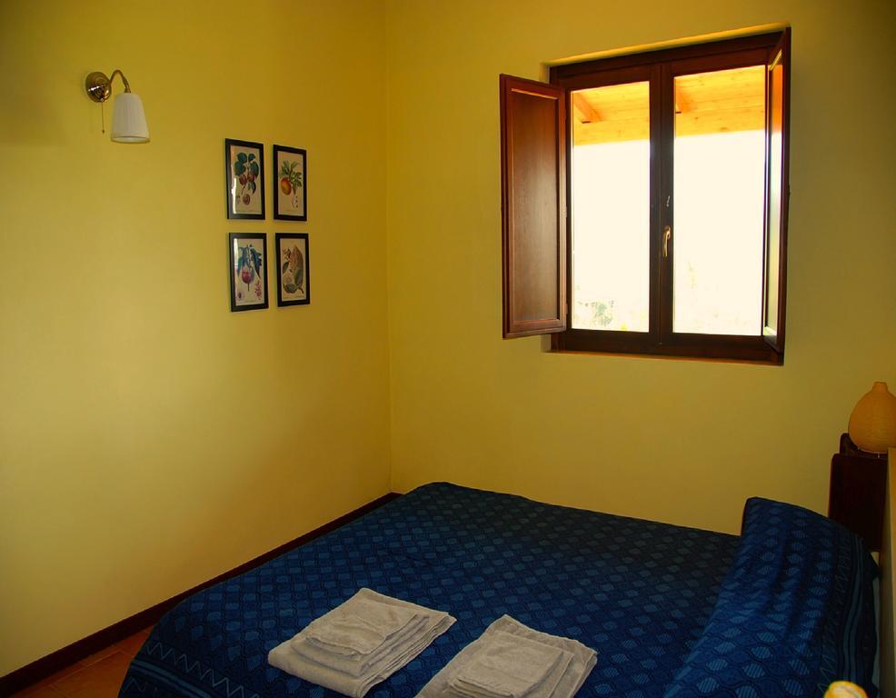 La Casa Nettarina Guest House Poggio Mirteto Стая снимка