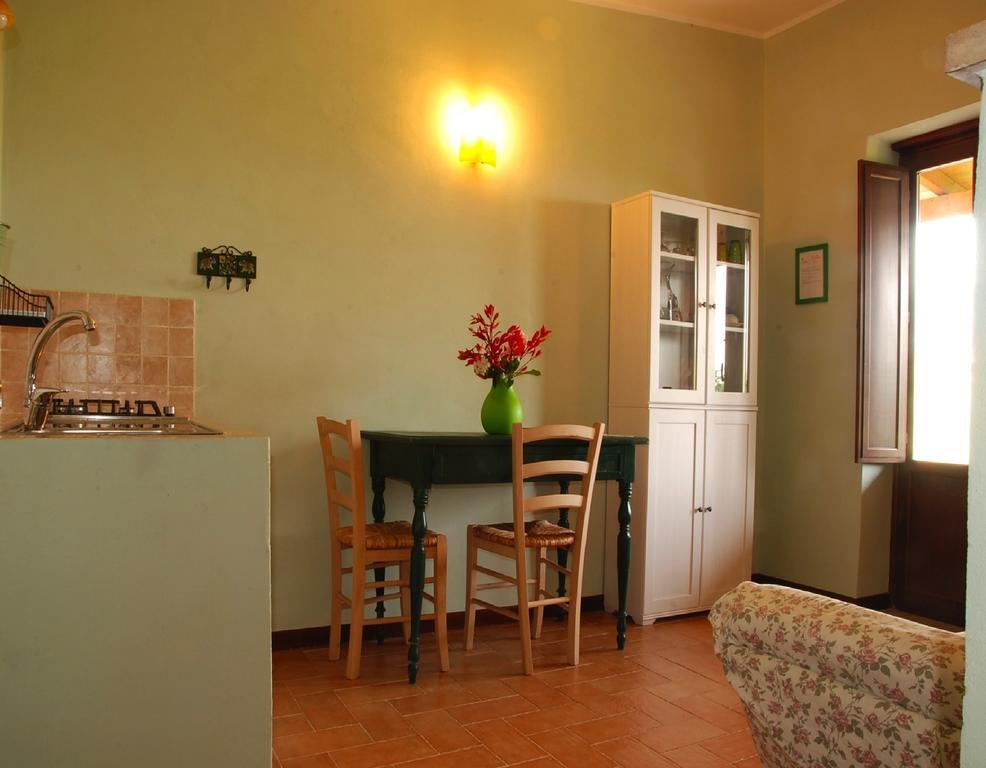 La Casa Nettarina Guest House Poggio Mirteto Стая снимка