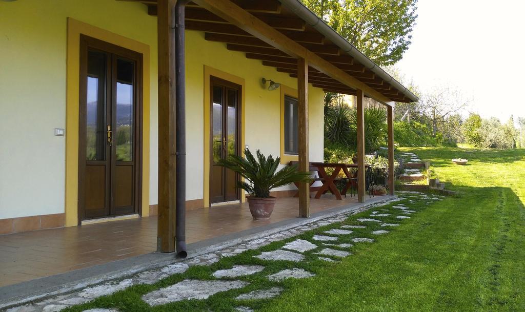 La Casa Nettarina Guest House Poggio Mirteto Екстериор снимка